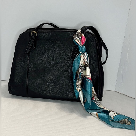 Bueno Leather Handbag EUC - Picture 1 of 7